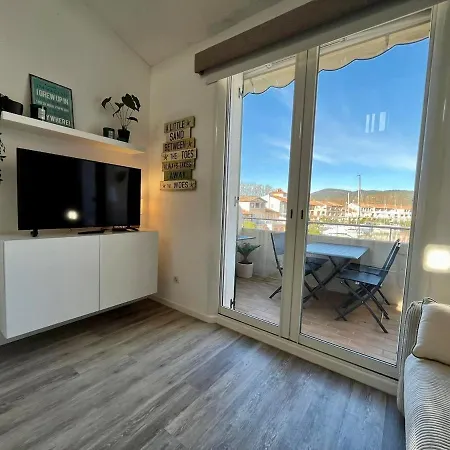 Nid Du Port * Grimaud